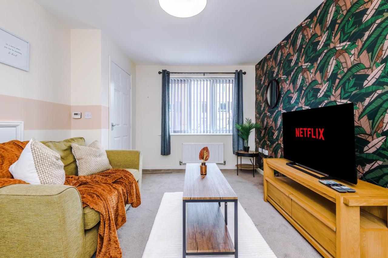Chic 2 Bed House With Garden & Free Parking Βίλα Μάντσεστερ Εξωτερικό φωτογραφία